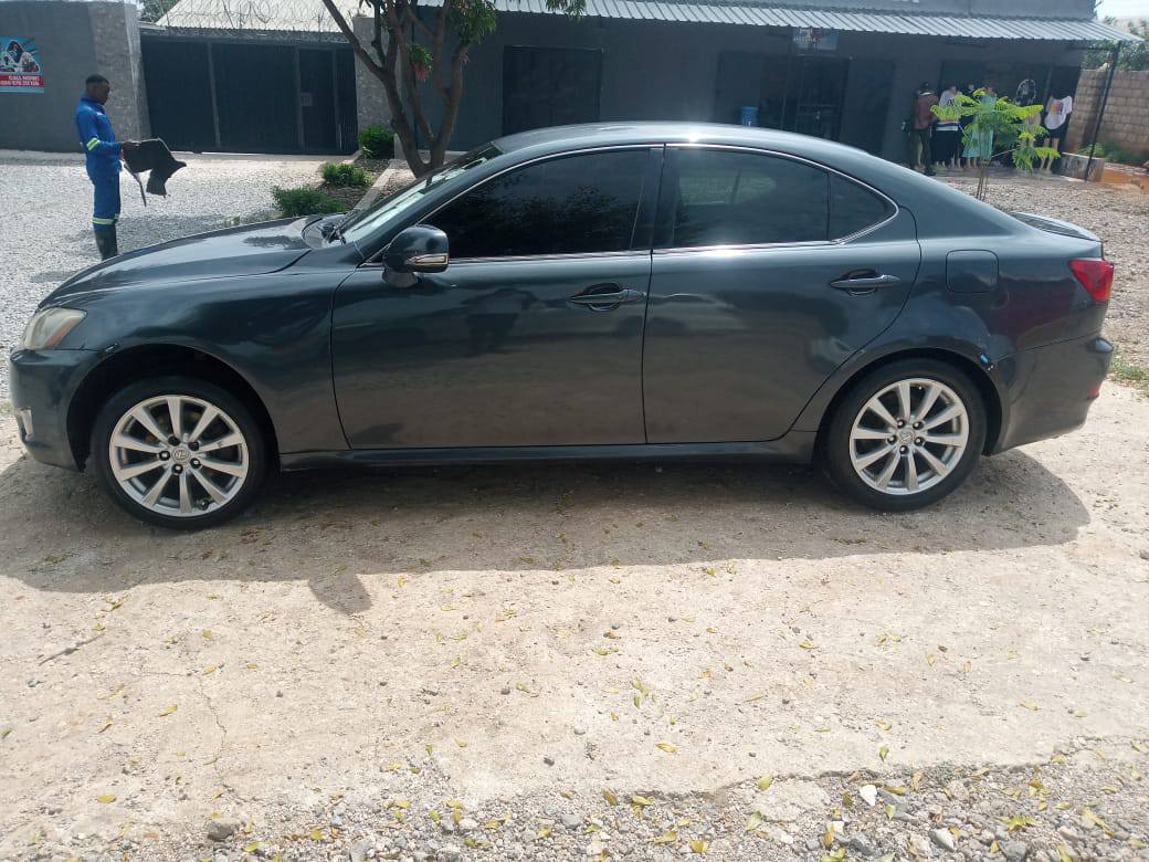 lexus
