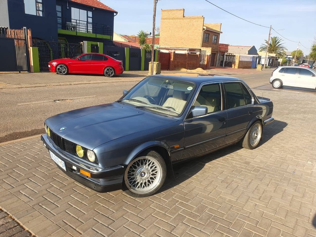 bmw e30