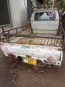 A picture of Suzuki carry