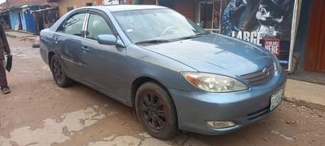 A picture of Toyota camry