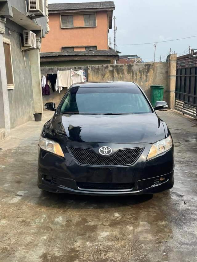 A picture of Toyota Camry 2008 sport