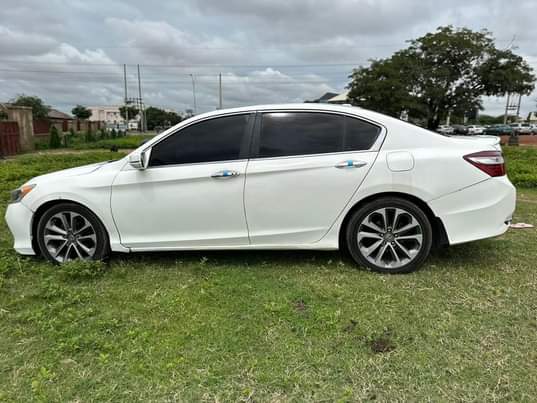 A picture of 2013 Honda Accord