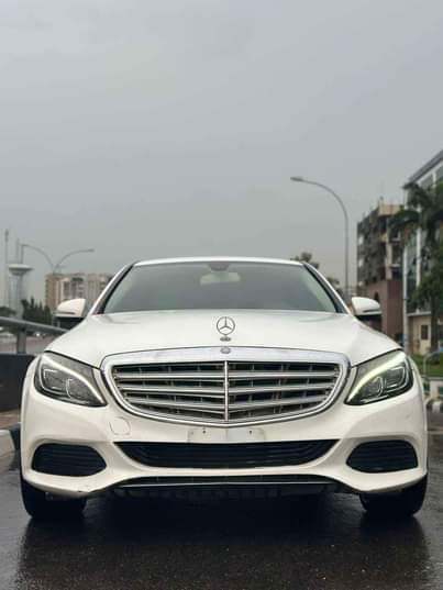 A picture of CLEANEST Registered 2016 C300 MERCEDES BENZ