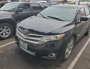 A picture of Toyota venza