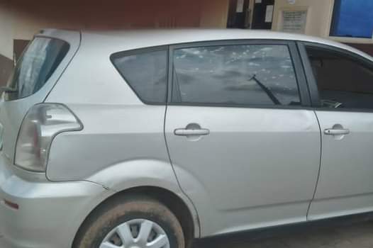 A picture of Toyota Corolla verso automatic transmission
