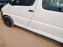 A picture of Toyota Hiace Bus