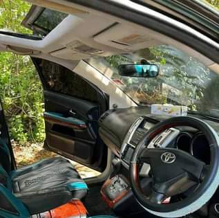 A picture of TOYOTA HARRIER