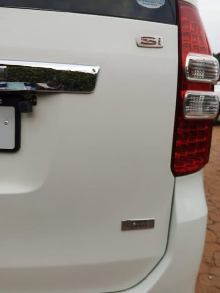 A picture of TOYOTA NOAH SI 2011