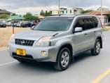 A picture of Nissan extrail