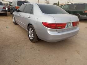 A picture of Honda accord 2005 model aka Eod 4 sale Super Clean