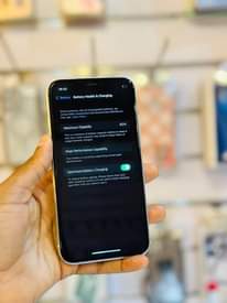 A picture of Quick sale IPhone XR clean