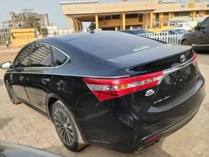 A picture of 2014 Toyota Avalon XLE foreign price 17 5million Location Abuja