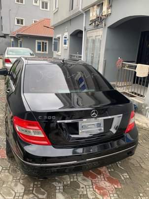 A picture of Mercedes Benz C300