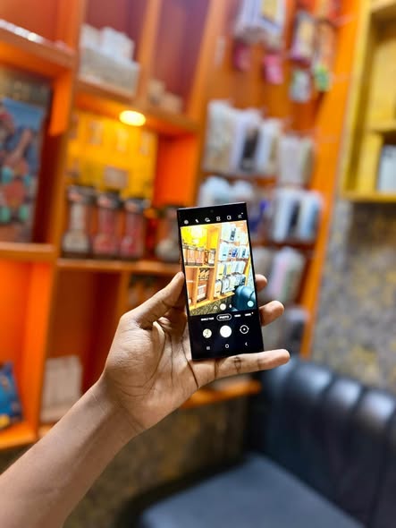 A picture of Samsung note 10