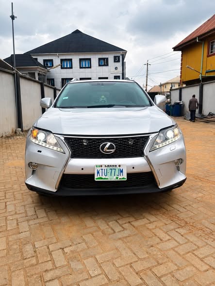 A picture of Extremely clean 2012 Lexus RX350 for sale Engine and Gear