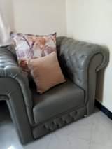 A picture of Sofa leather