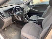 A picture of Hyundai Sonata 2013 Toks Standard few months used First body