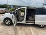 A picture of Grade Tokumbo Standard American Speck Make Toyota Model Sienna XLE