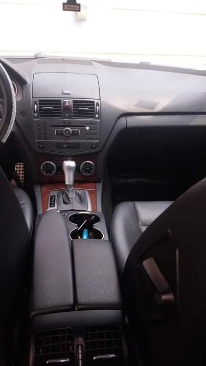 A picture of Mercedes Benz C300 2011