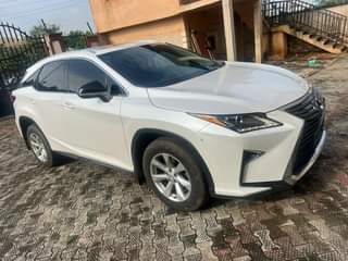 A picture of Lexus Rx 350 016 017