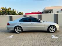 classifieds/cars mercedes