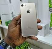 A picture of iPhone 7plain