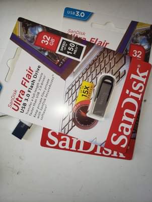 A picture of flash 32gb Sandisk Ubungo Kibo