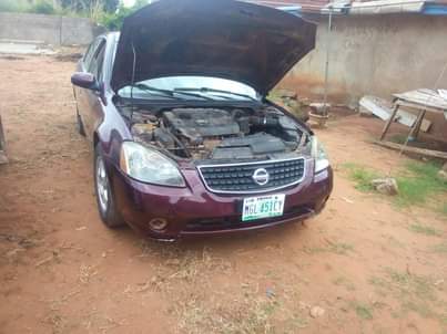A picture of 2003 Nissan Altima 2 5 Engine