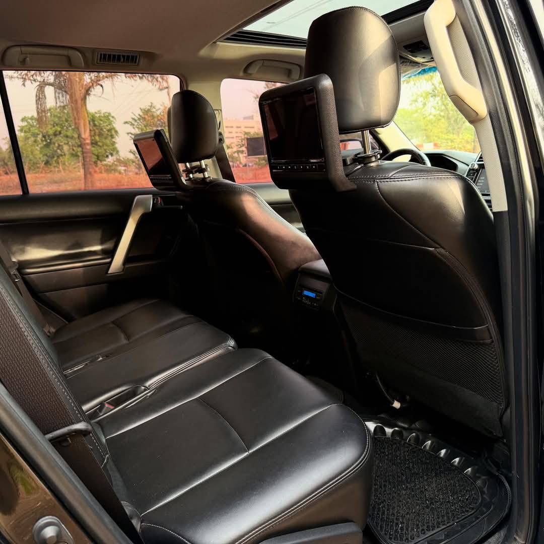 A picture of TOYOTA LAND CRUISER PRADO 2020 MODEL