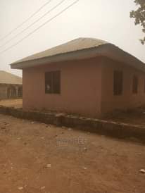 A picture of 3 rooms with toilet and kitchen for sale