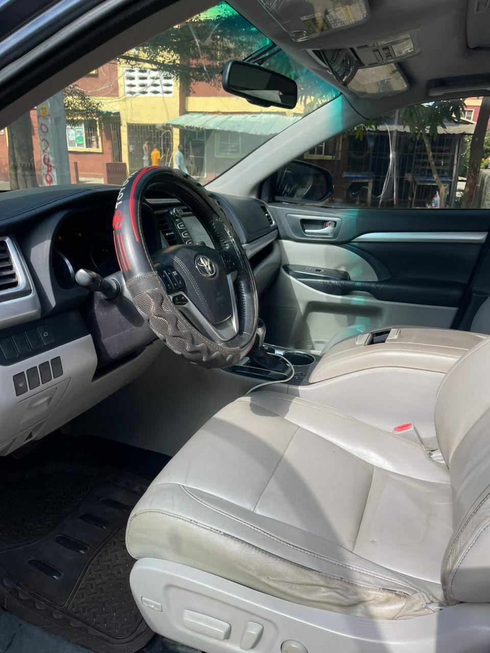 A picture of Car