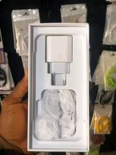 A picture of Tecno camon 20 pro at shs 380 000