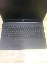 A picture of i3 HP LAPTOP
