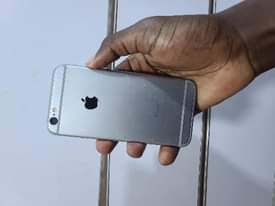 A picture of IPhone 6