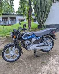 A picture of TV S 125 FULL DOCUMENTS TSH 850 000 Nipigie au