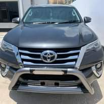 A picture of TOYOTA FORTUNER