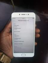 A picture of Vivo y67 mpyaaaaa gb64 ram4 net4g imenyooka 0686820249