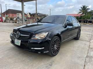 A picture of Mercedes Benz