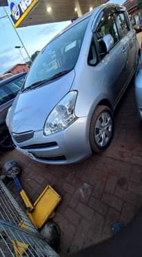 A picture of Toyota ractis