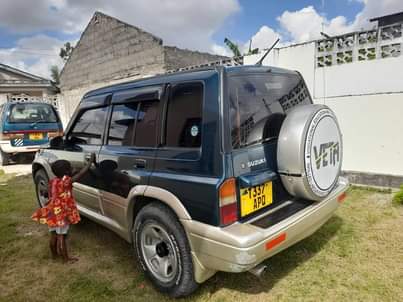 A picture of SUZUKI ESCUDO