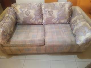 A picture of Fairly used furniture. Pick up kyengera