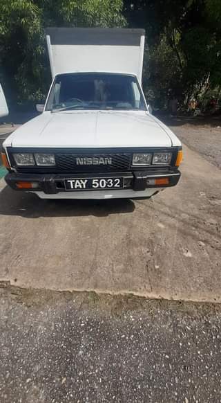 nissan 720