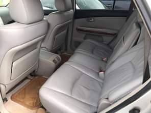 A picture of URGENT BUYERS 09137495414 CLEAN High lander Year 2006 Model Foreign