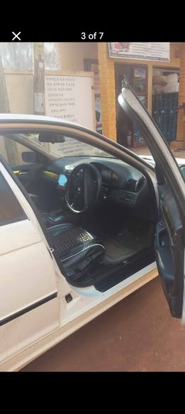 A picture of BMW 2003