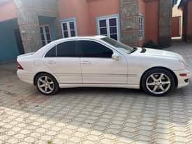 A picture of C230 2007