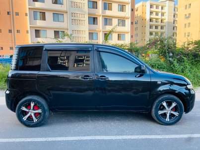 A picture of TOYOTA SIENTA