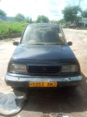 suzuki escudo