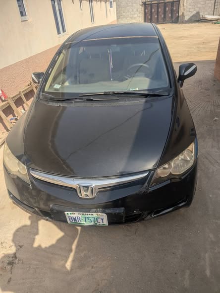A picture of Honda civic 2008