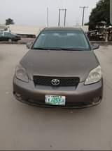 A picture of Toyota matrix 05