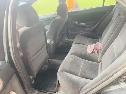 A picture of 2005 HONDA ACCORD